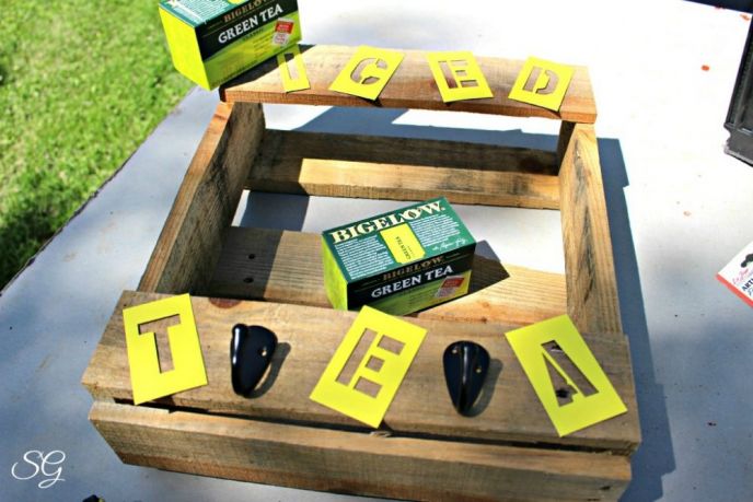 23 Easy DIY Wood Projects, DIY Wooden Upcycled Iced Tea Station