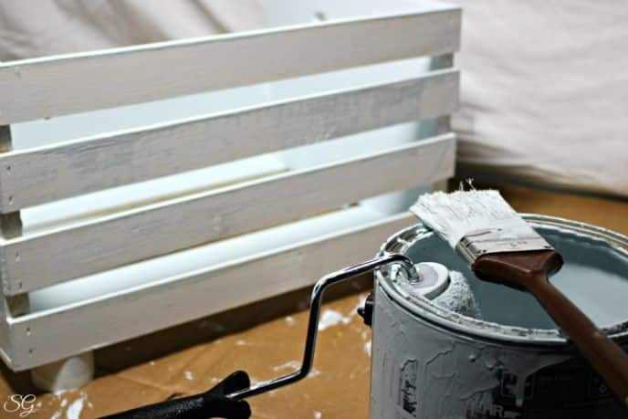 Painting Wood Crate Cat Bed
