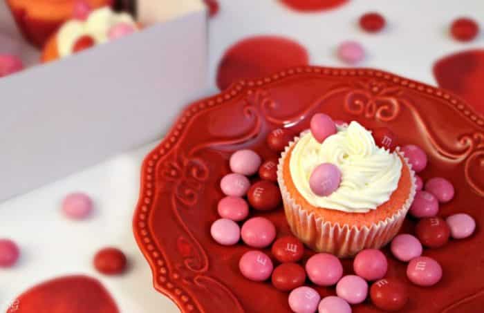 Valentine's Day M&M's Strawberry Cupcakes Strawberry Cupcake Recipe, Valentine's Day M&M's® Strawberry Flavor