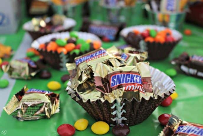 Best Game Day Kickoff Party Starters SNICKERS and Skittles Treat Cups