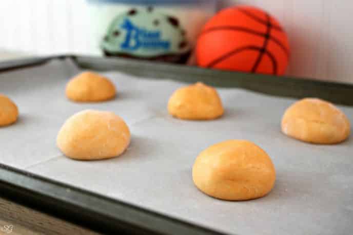 Batter for basketball cookies