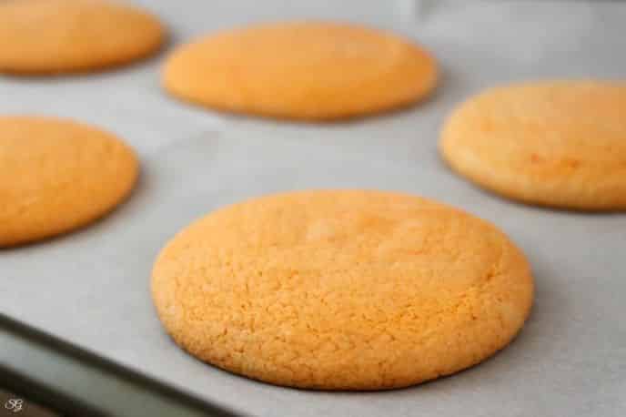 Baking orange cookies