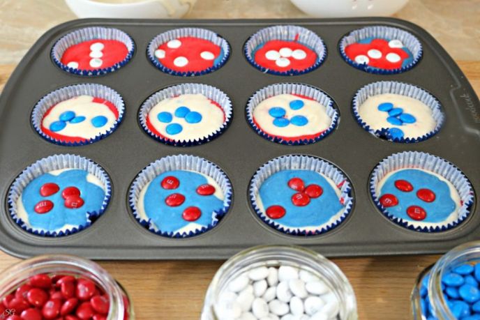 Firecracker M&M's® Cupcakes