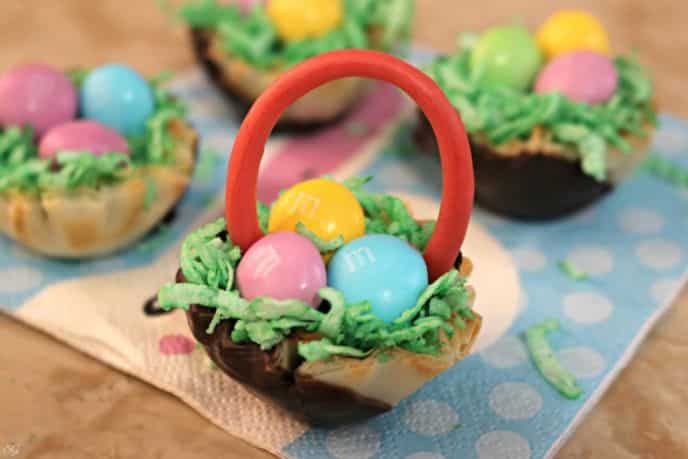 Easy Easter Basket Snack