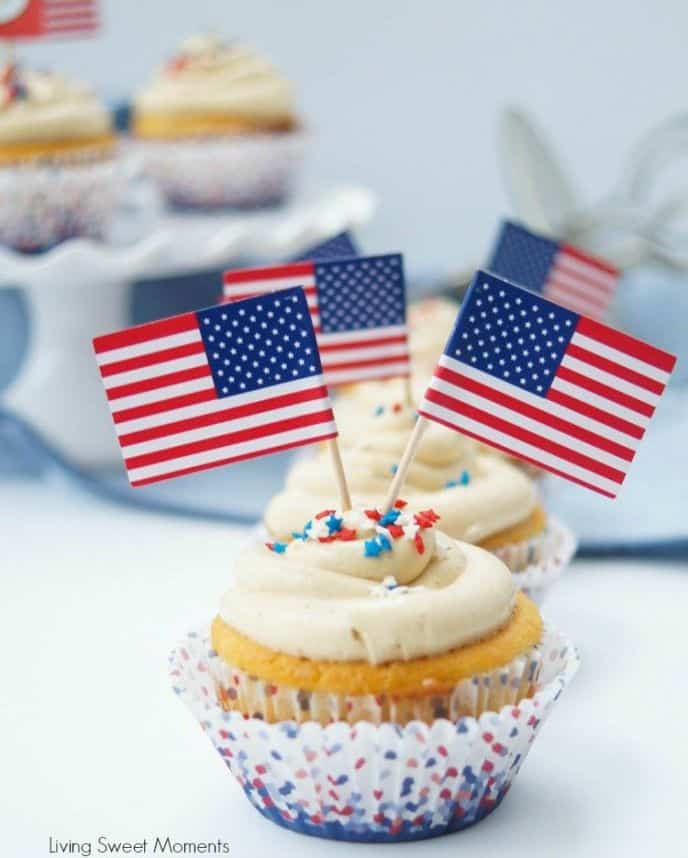 Peanut Butter and Jelly Patriotic Cupcakes with American Flags