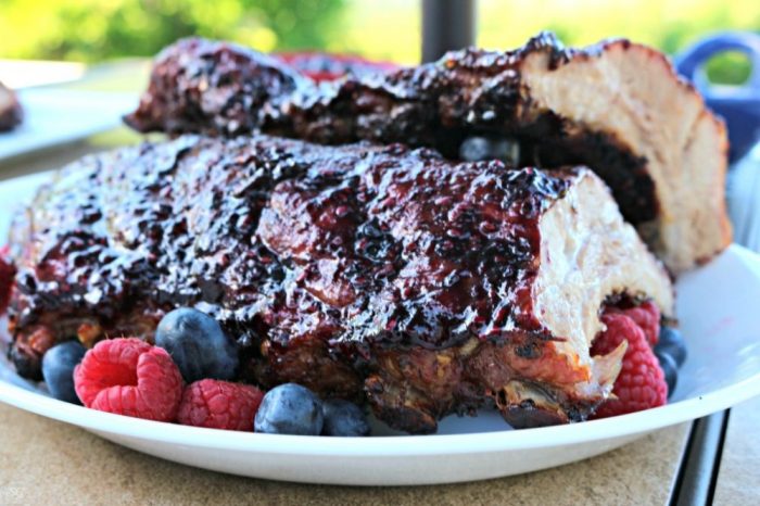 Sweet Berry BBQ Sauce Ribs, Barbecue Raspberry Blueberry Sauce for Pork Ribs