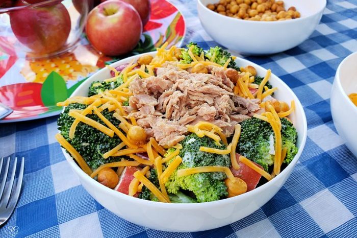 Broccoli Salad with Tuna, Broccoli salad recipe, very easy to make