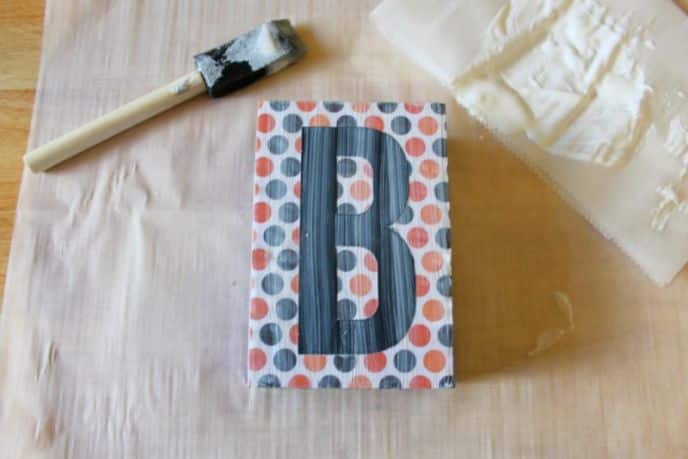 Halloween DIY Decoration - BOO Boxes, Modge podging letters onto blocks for Halloween Decor