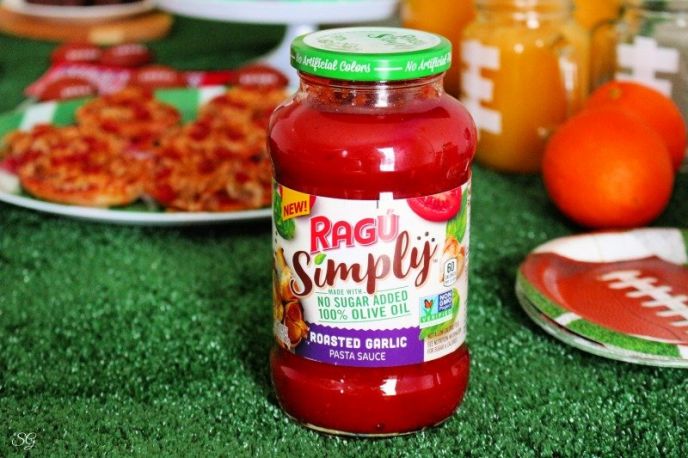 Pizza Party Ideas For Game Day!, Ragu sauce for bagel pizzas