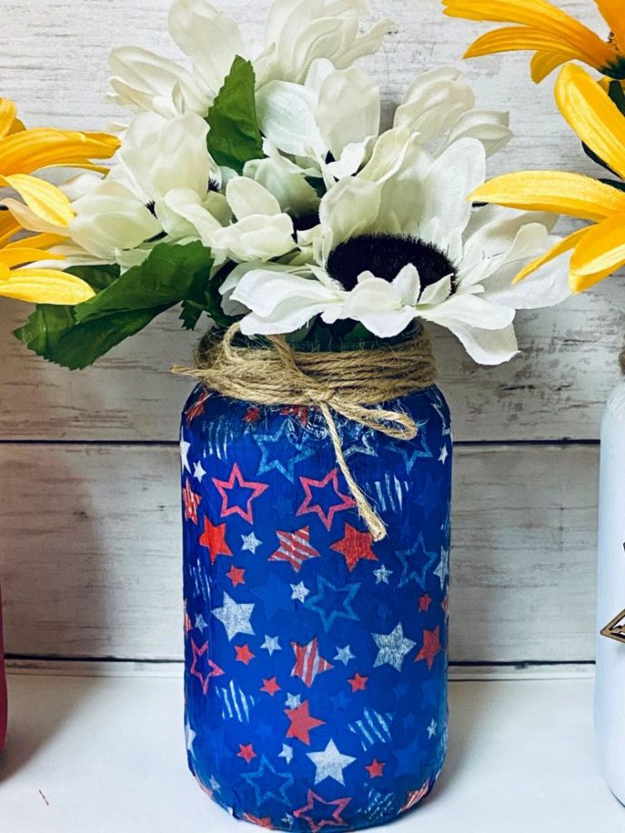 Patriotic Mason Jars Jar with red, white, and blue stars for 4th of July craft