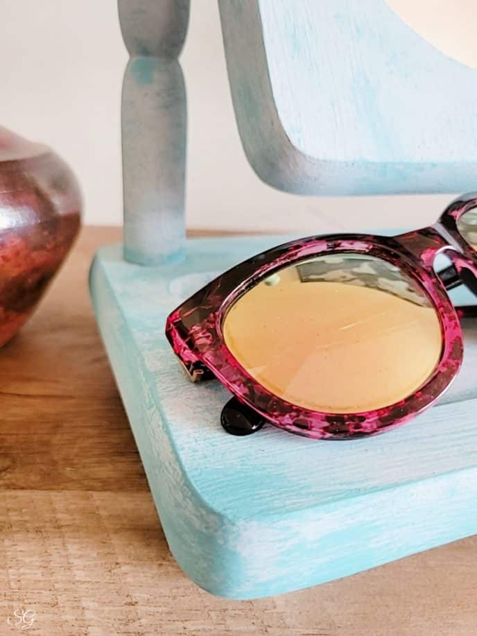 Painting A Mirror Frame Dry brush technique over wood