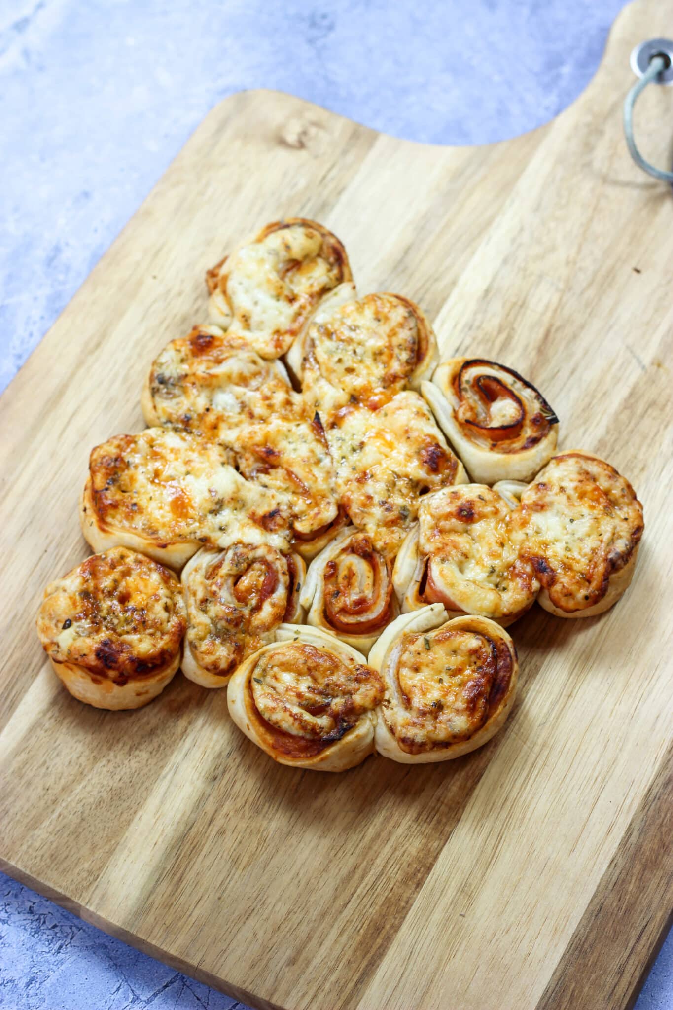 Christmas Tree Pizza