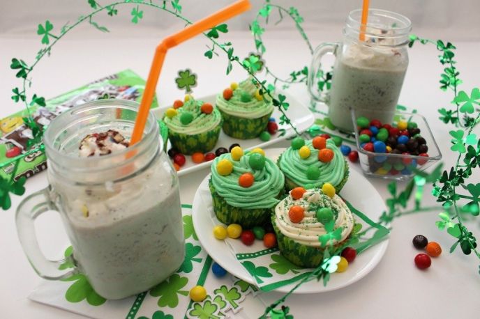 M&M's® Crispy St. Patty's Day Cupcake Recipe