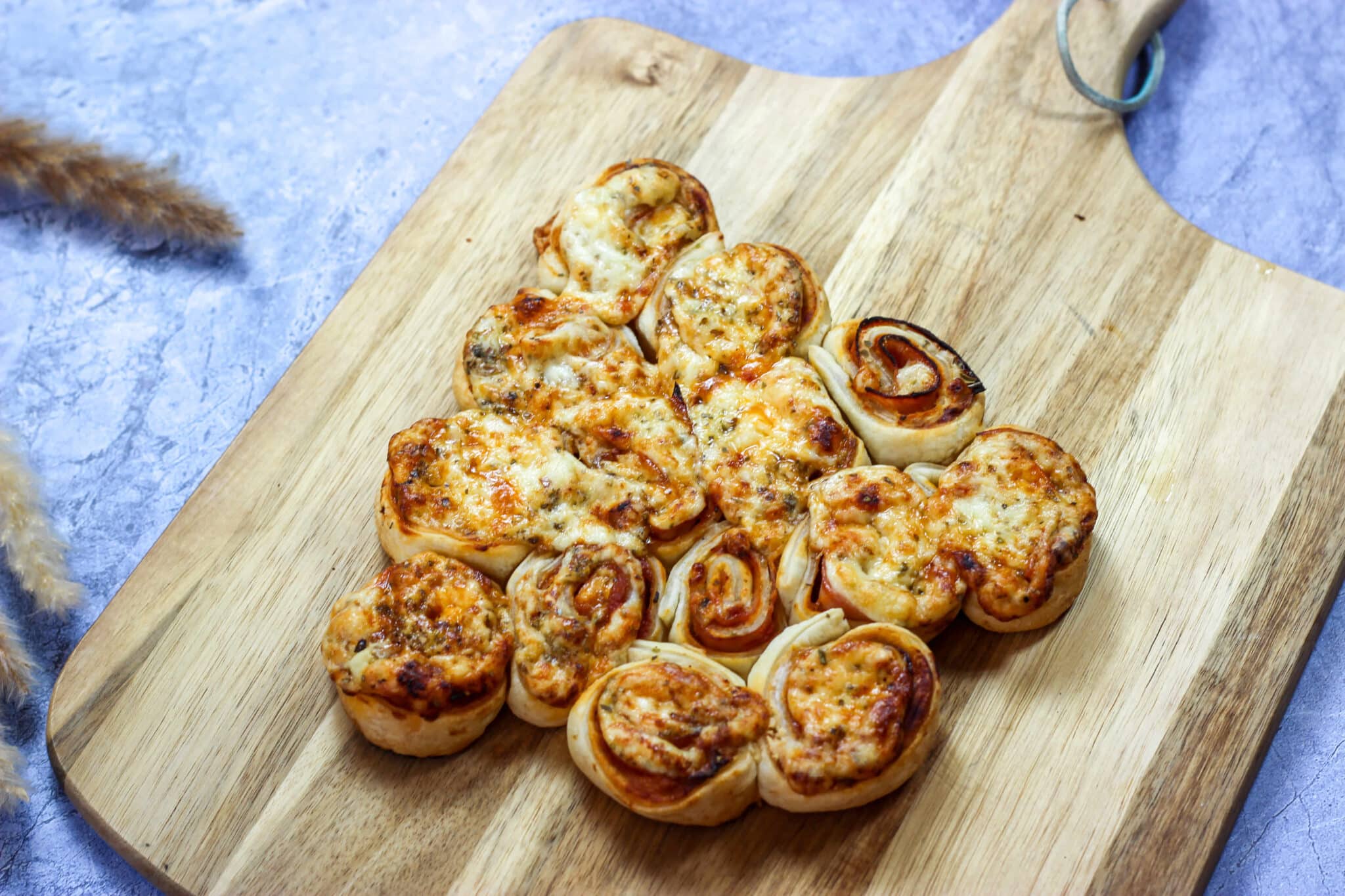 Christmas Tree Pizza puff