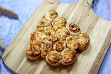 yummy Christmas Tree Pizza